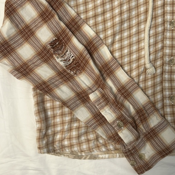 Plaid button up hoodie - Picture 2 of 8